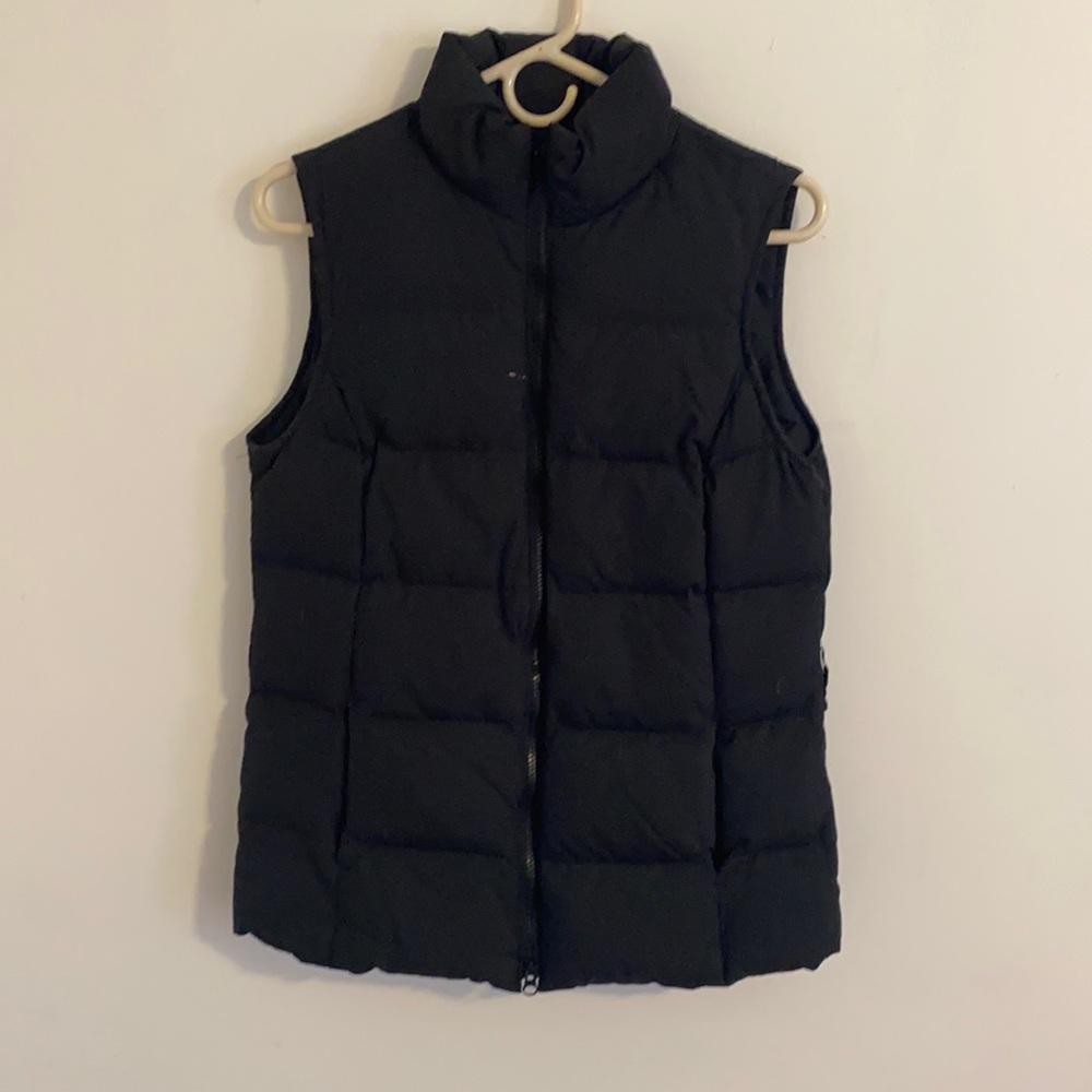 GAP puffy vest